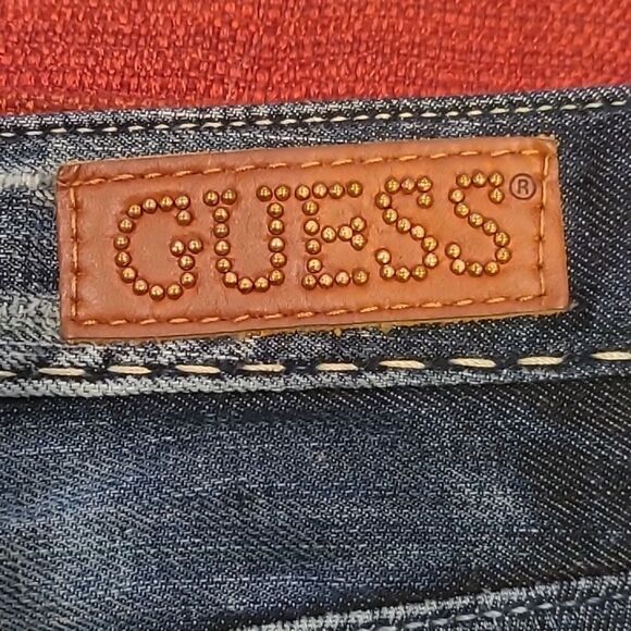 Guess Foxy Flare emboidered jeans size 26 - Picture 5 of 7